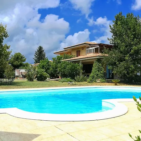 Holiday home Domus Aurea, Tra Mare E Ulivi Monteodorisio